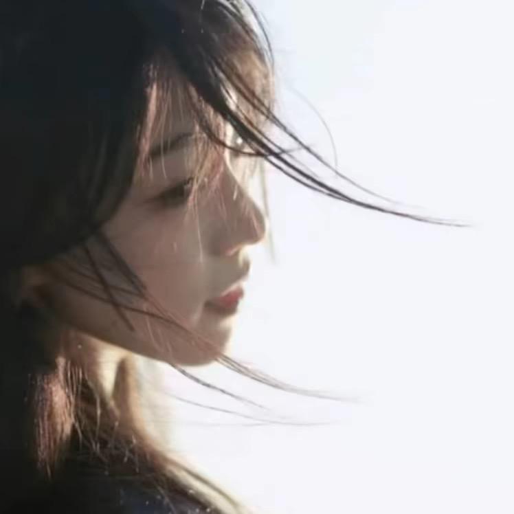 那雨落江舟