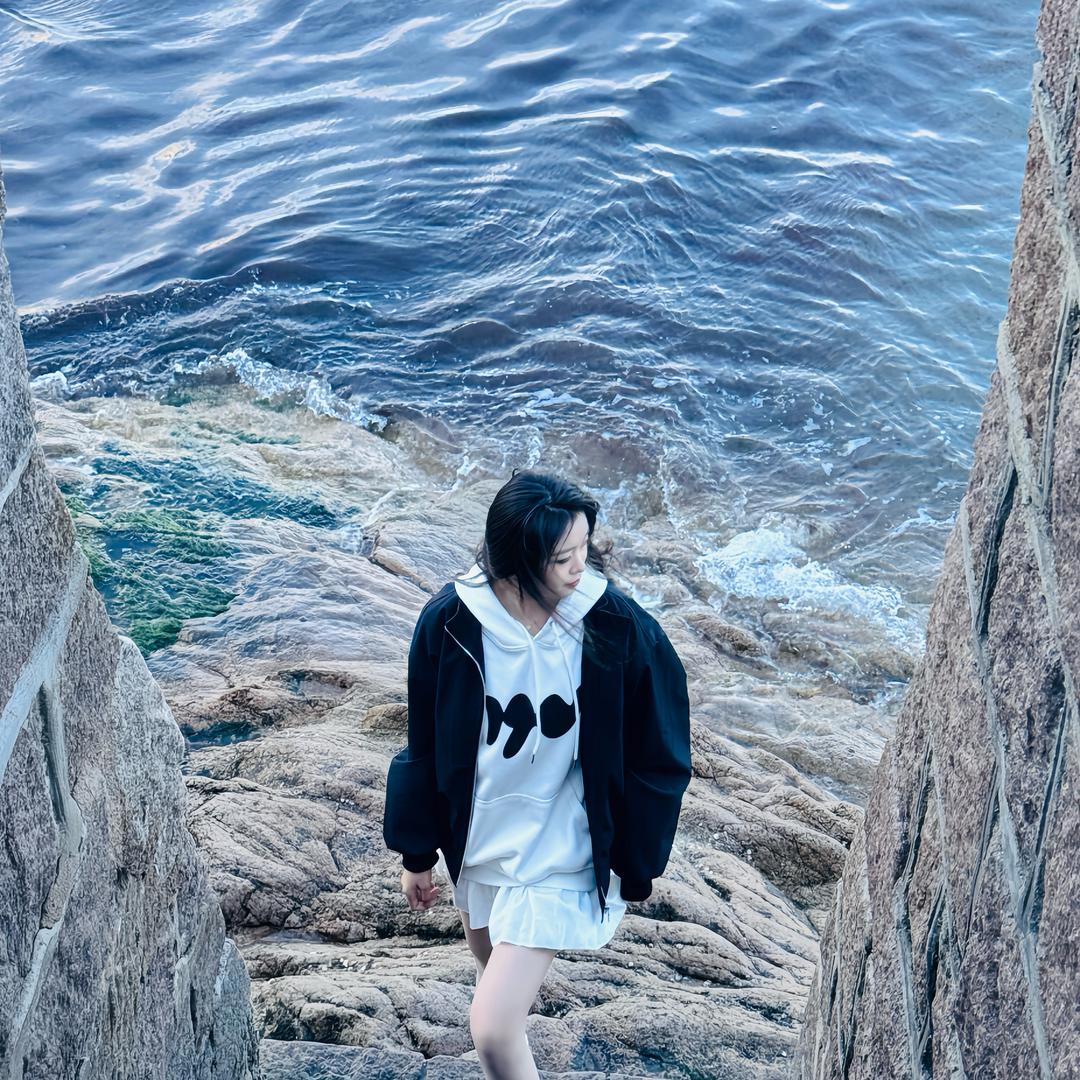 灆见春.