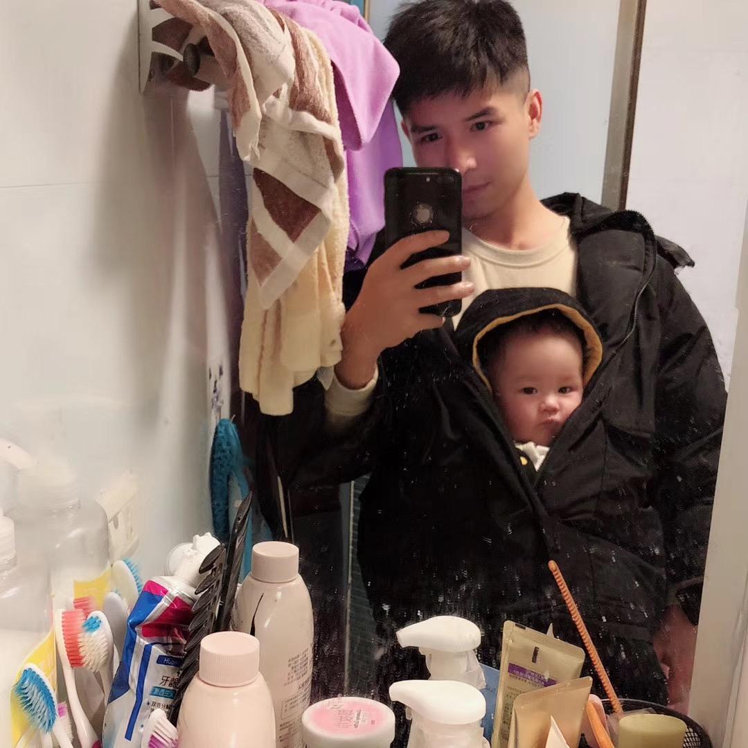 少年感的大叔🖤