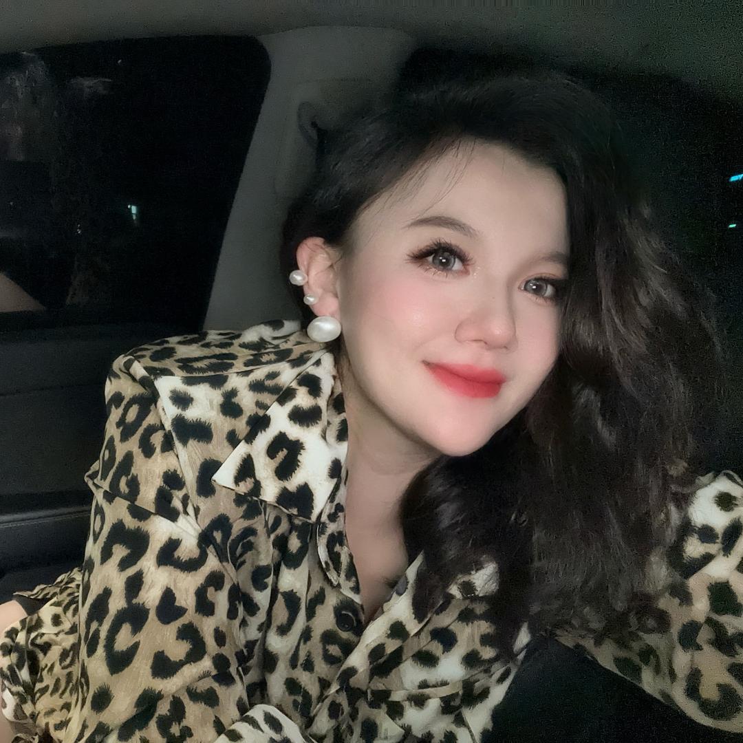 刘小花。