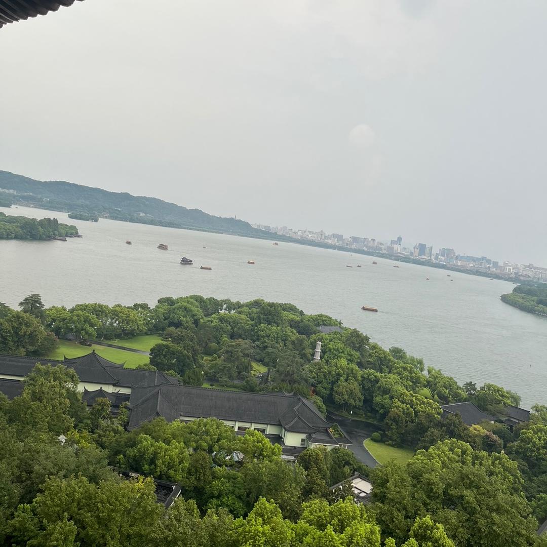 ©️🦋顺其自然᭄ꦿൢ໑҉