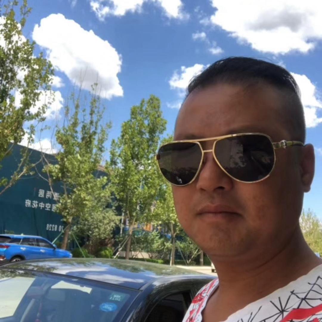 ，英皇幸福侯哥
