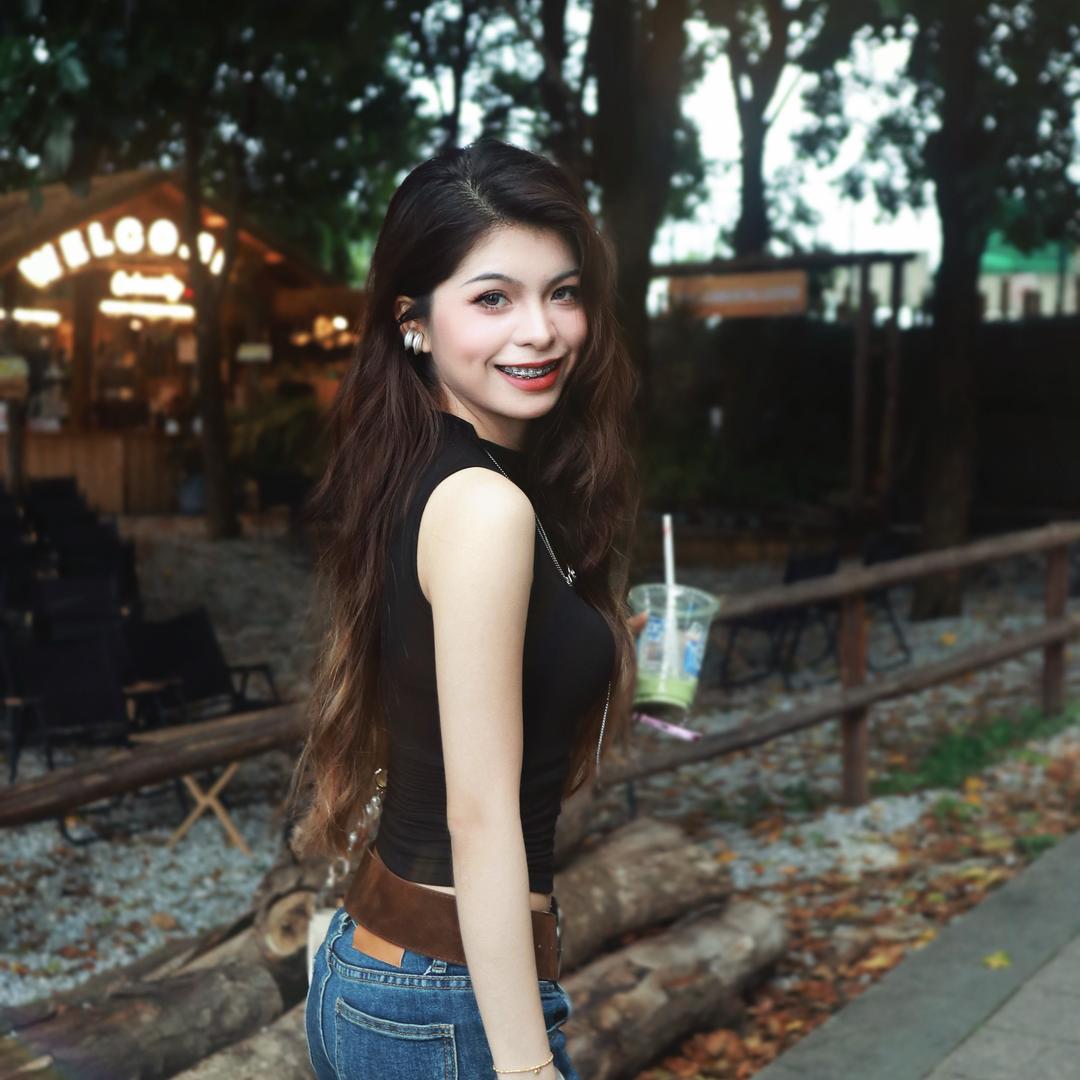 CC.🧚🏻‍♀️