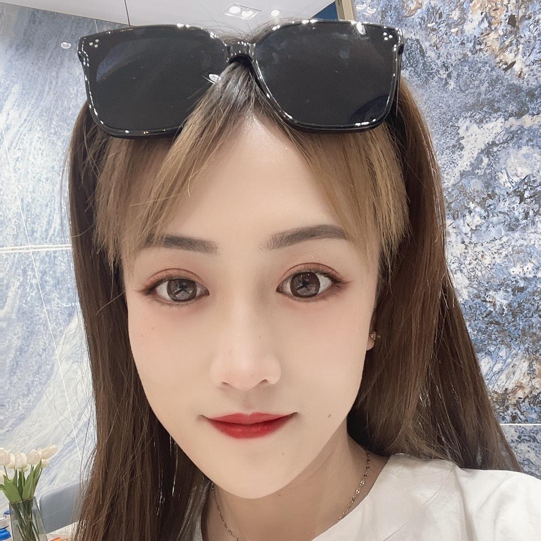 请叫我翠花🌺姑娘