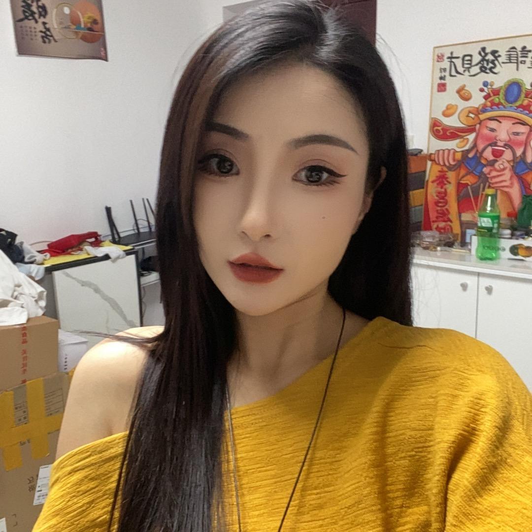 我是曹艳