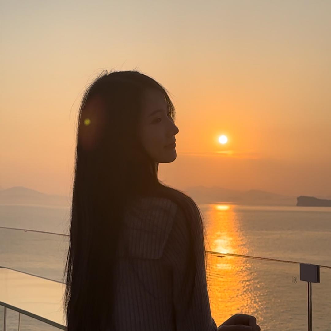 丹妮 -