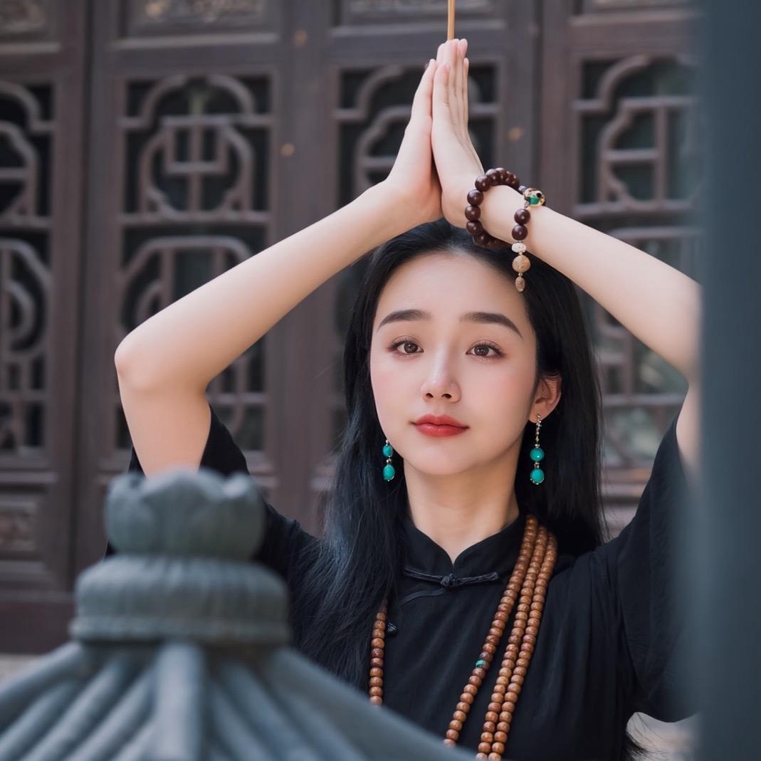 @艳儿