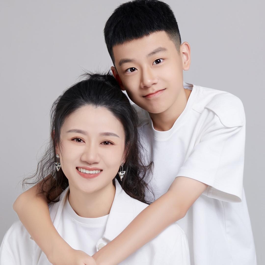 睿睿妈亲子穿搭