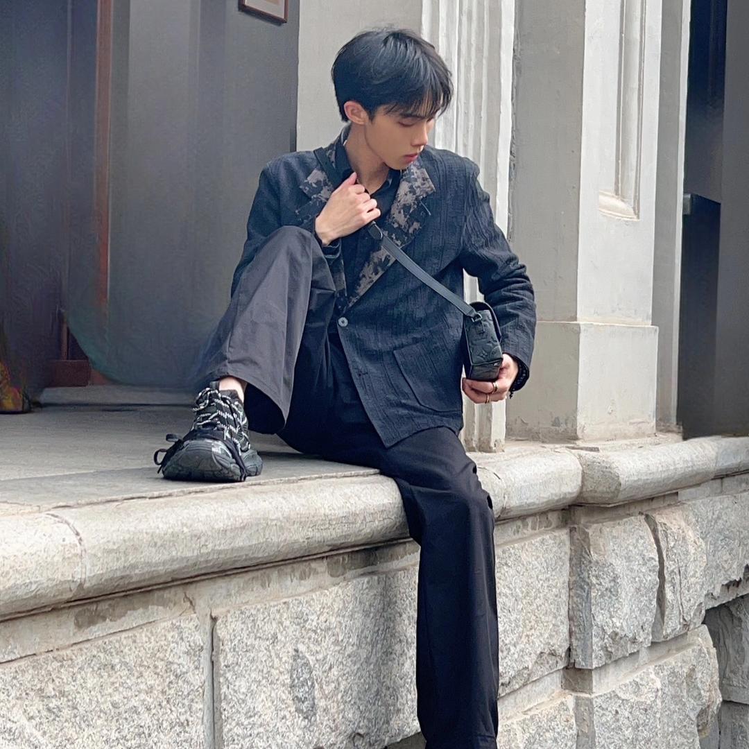 烦烦鲸