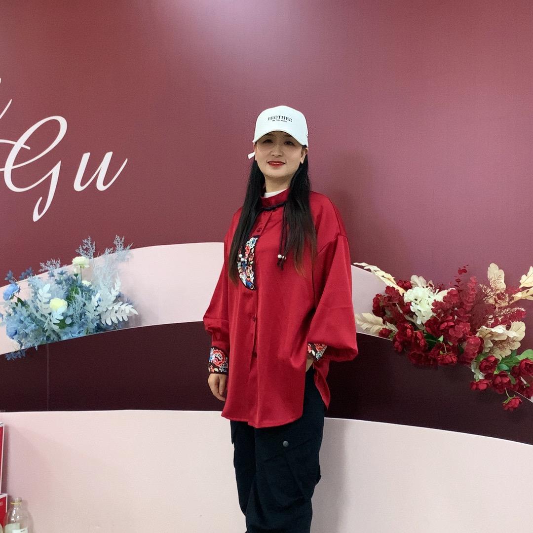 雪姑娘爱曳舞