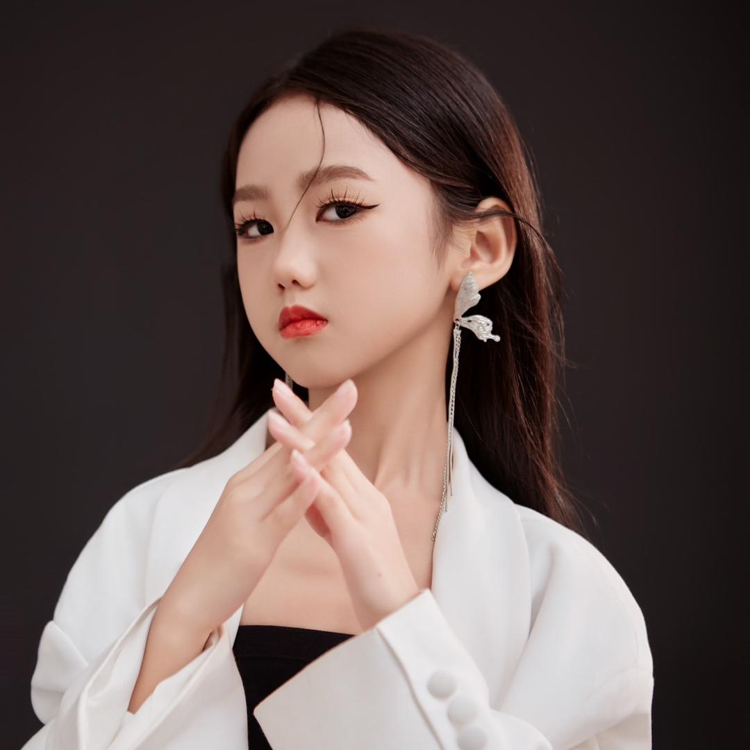 童模张奥蝶