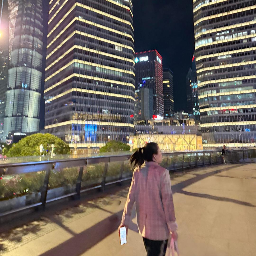 随💞北