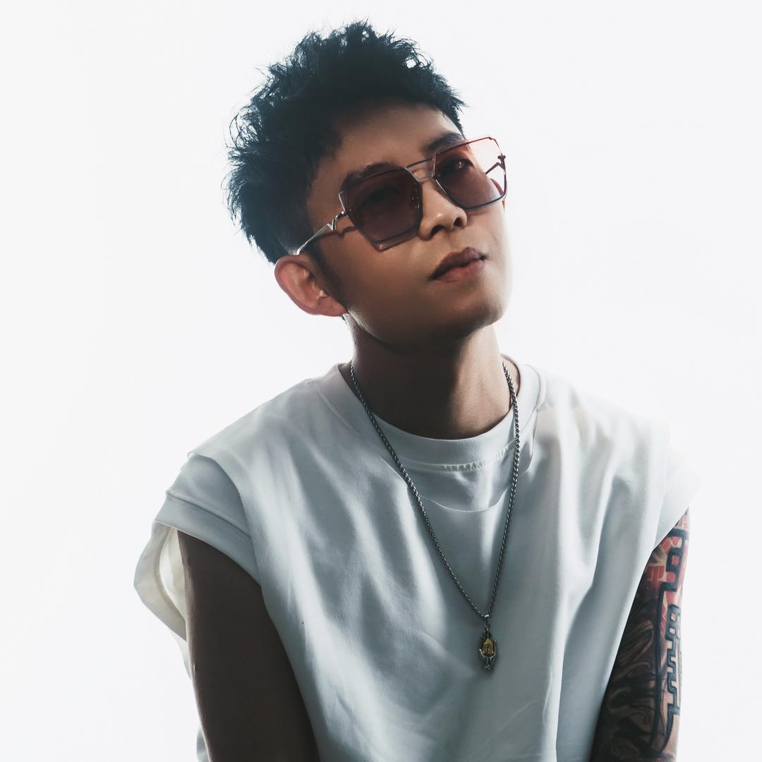 王先森ᵐᵘˢⁱᶜ