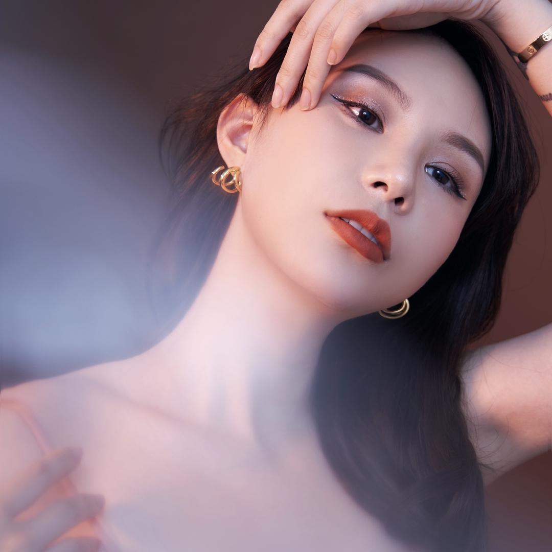 王艺艺super@抖音