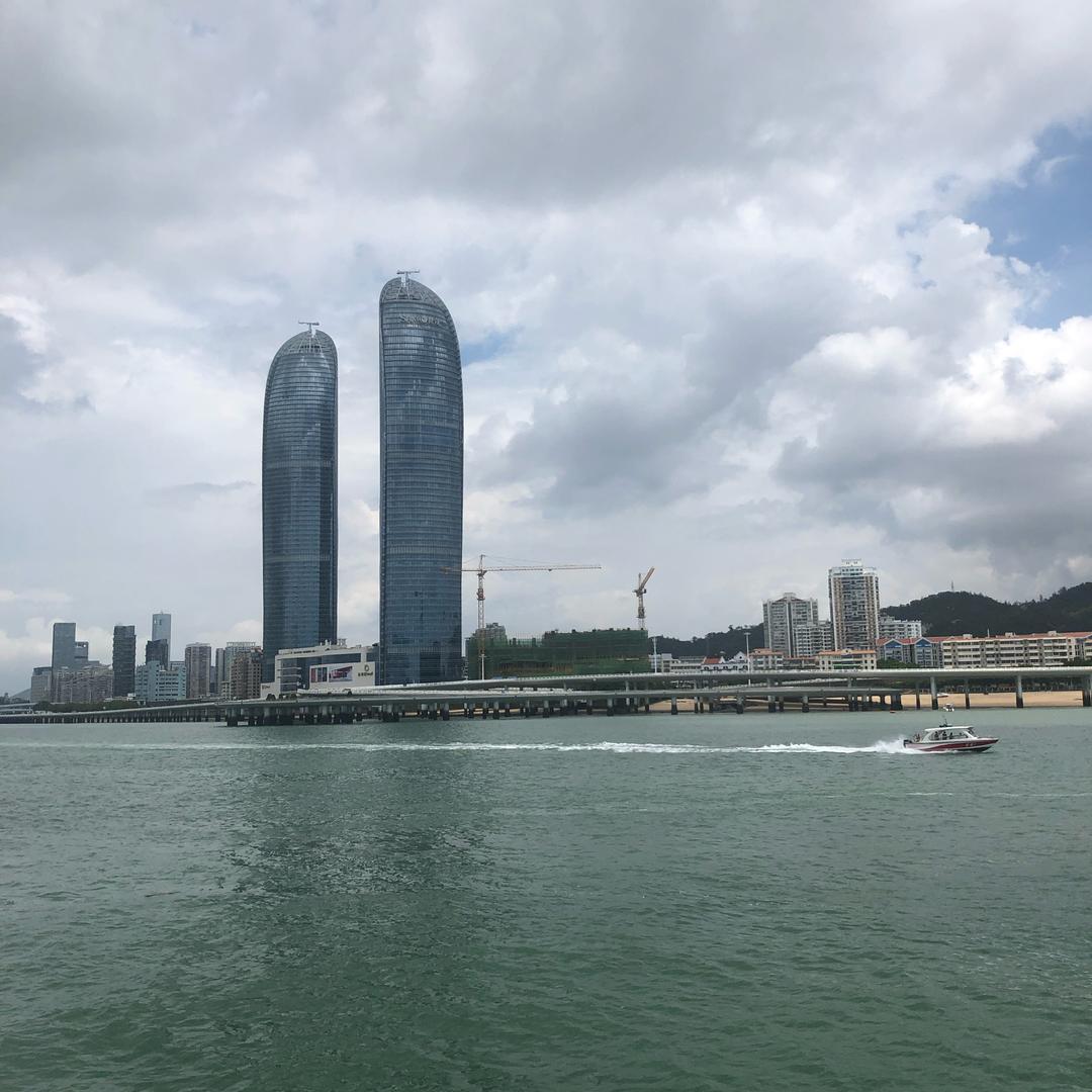 风雨后的天空