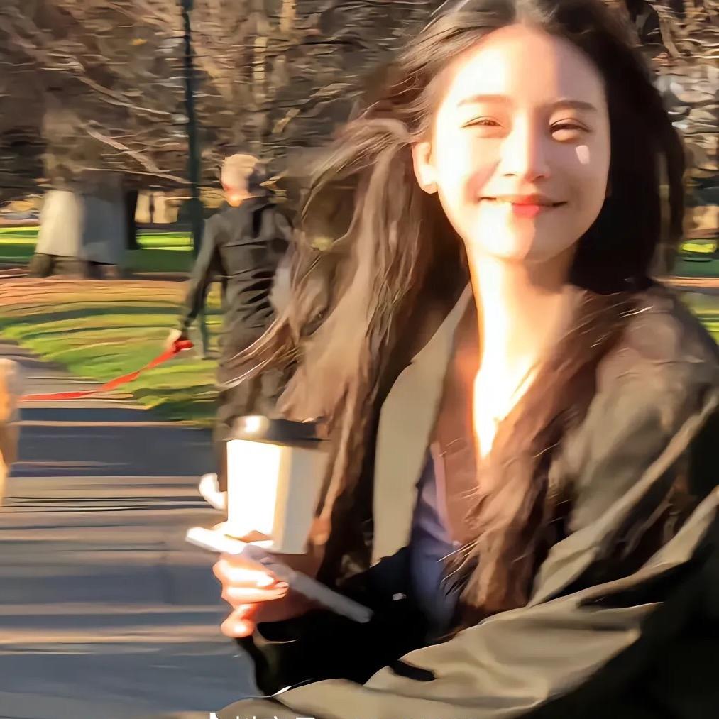 静静の没吃饱💫