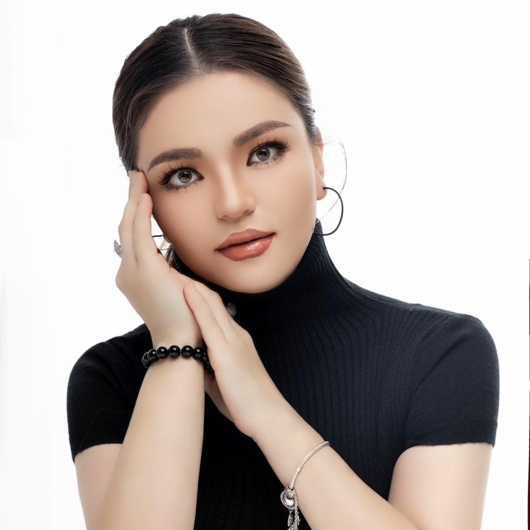 kok koz 美甲美睫师💅