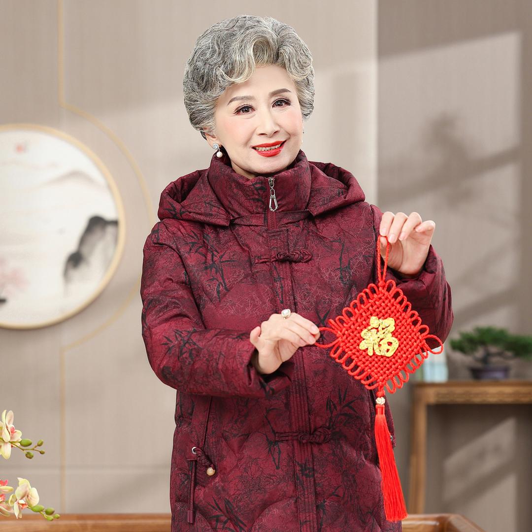 彩羊槿桉服装店