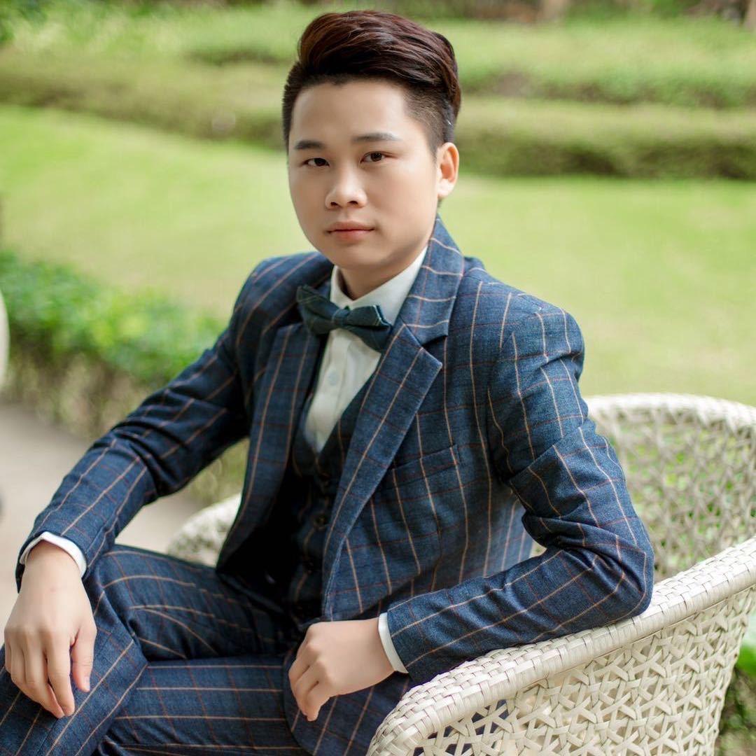 龙章二手车(龙总)