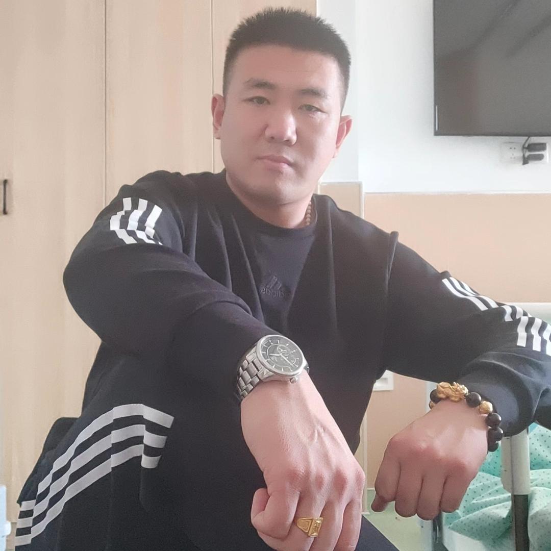 徒河一哥