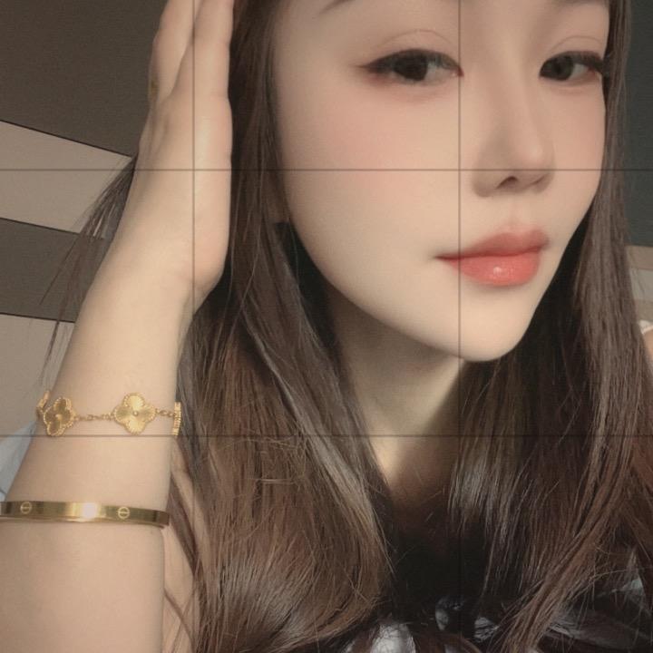 靓