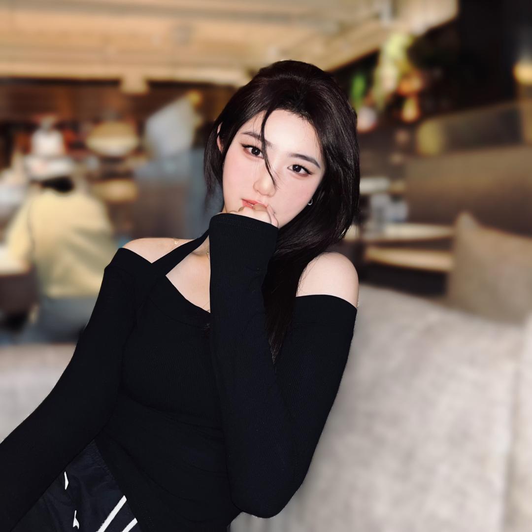 陈丢丢.
