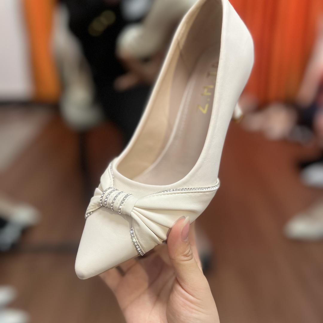 THHGKR1品质女鞋
