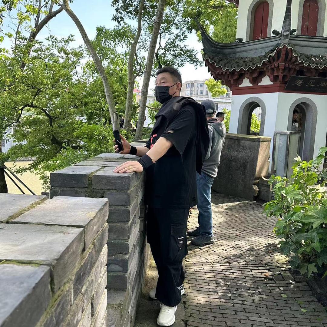 🇨🇳Ａ 曳舞爱好🏃飞哥🇨🇳