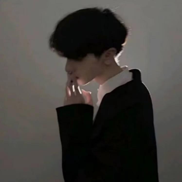 亦枝的播音室