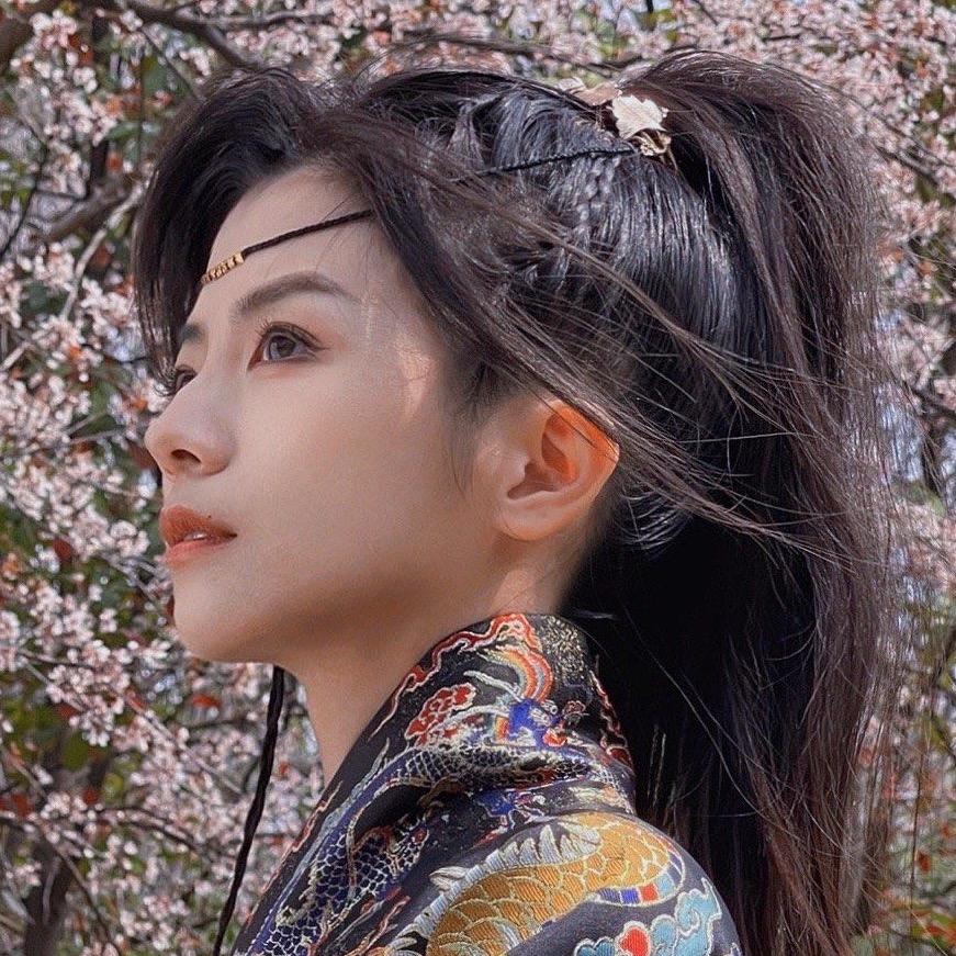 菜狗潋少侠