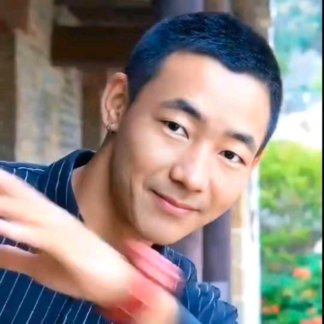 云南 小表哥