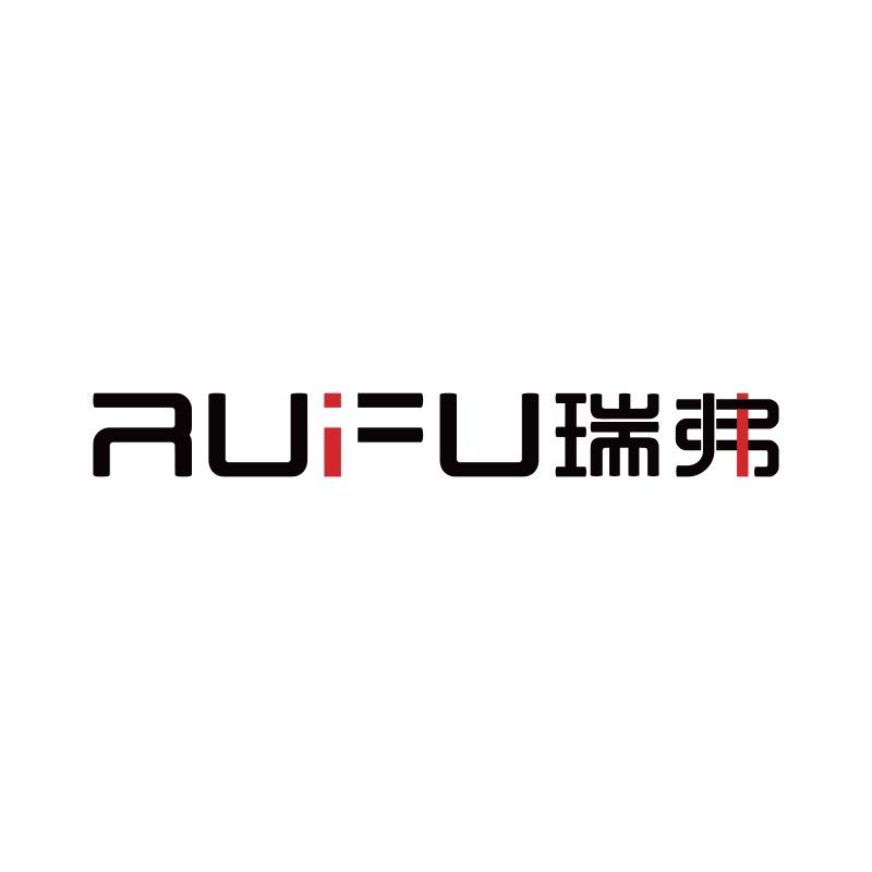 瑞弗房车
