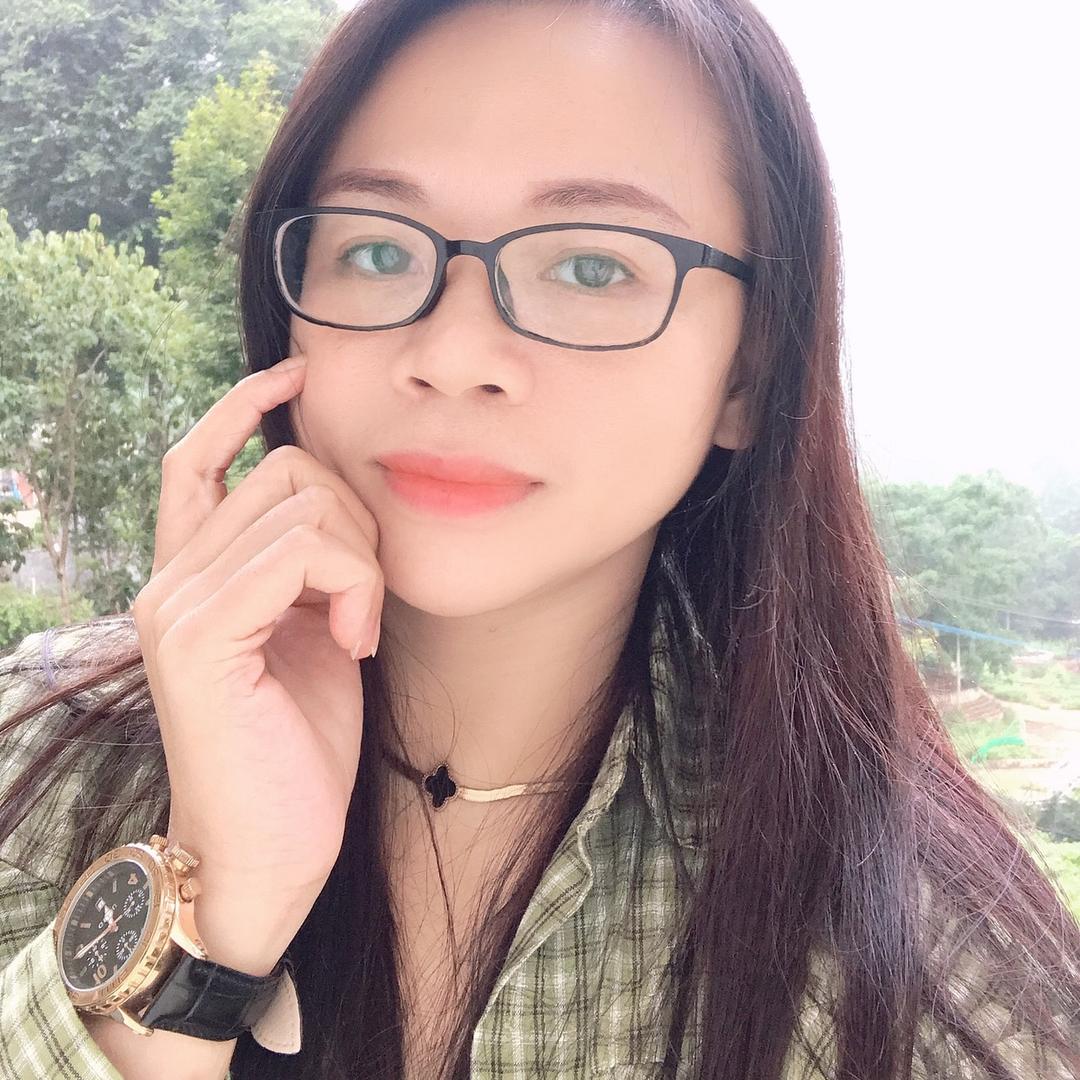 中山秀秀吃喝玩乐