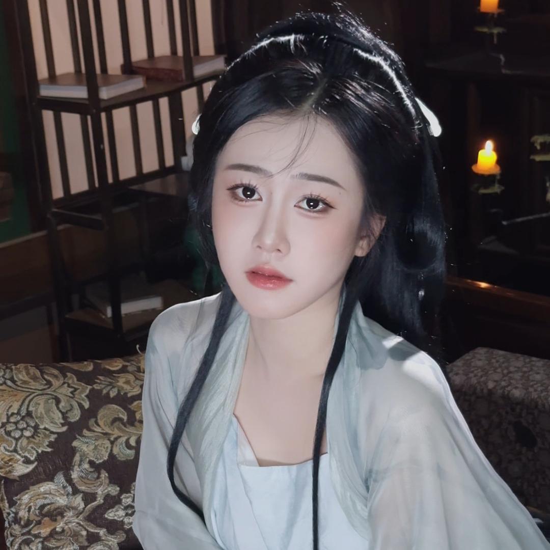 小佩仪星玄