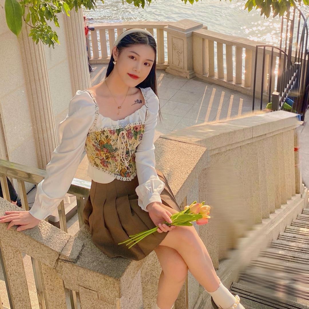 奋奋不吃香菜