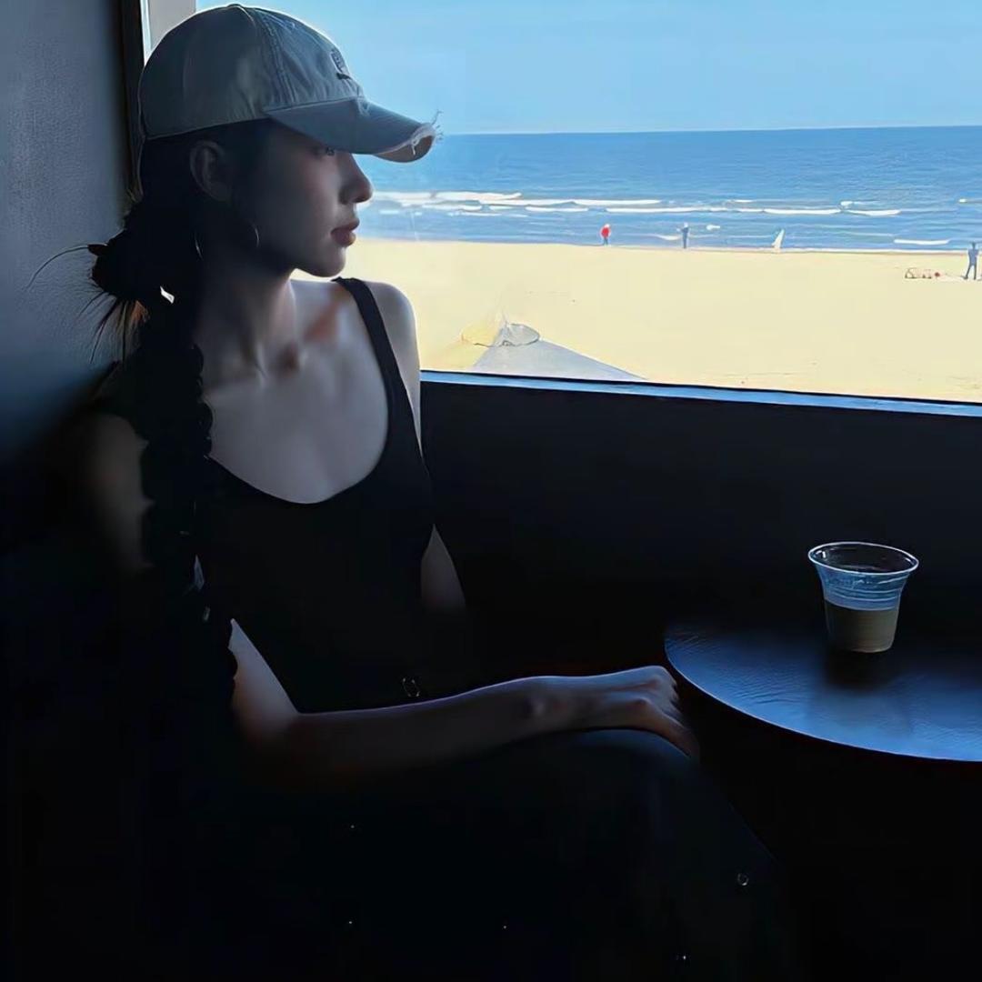 茛