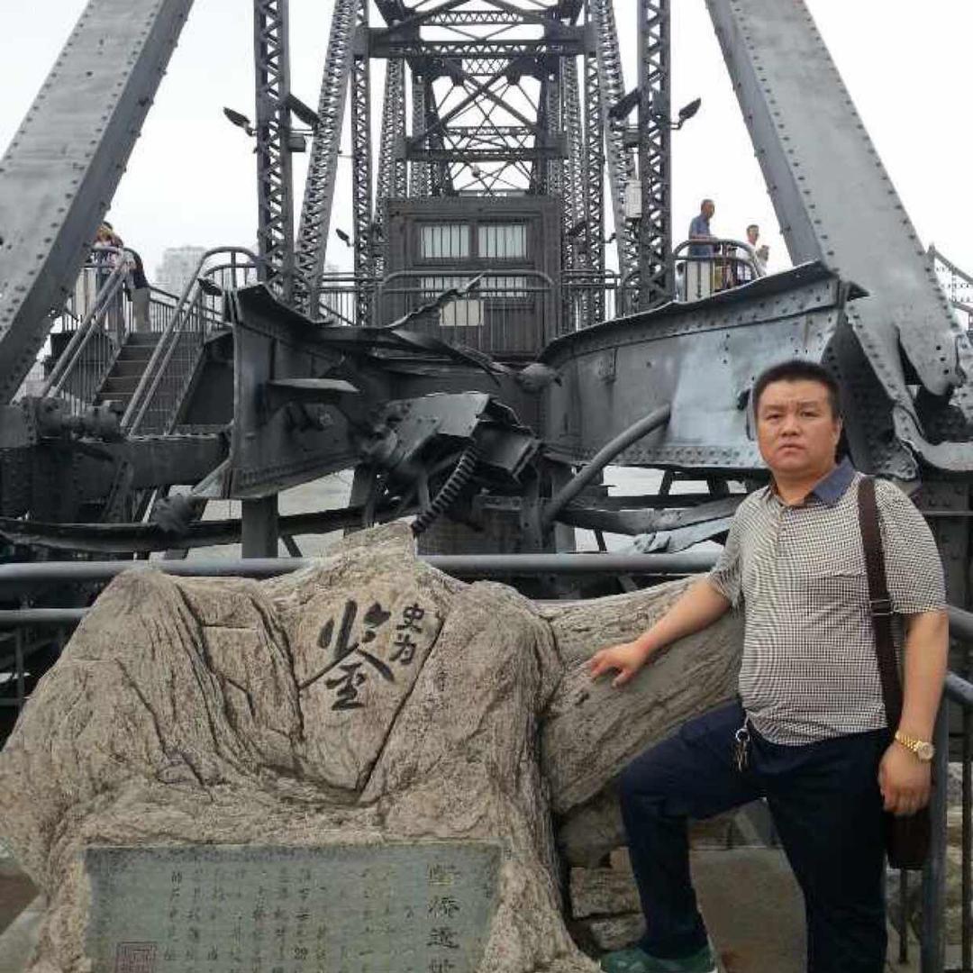 河津市鑫隆汽车销售有限公司