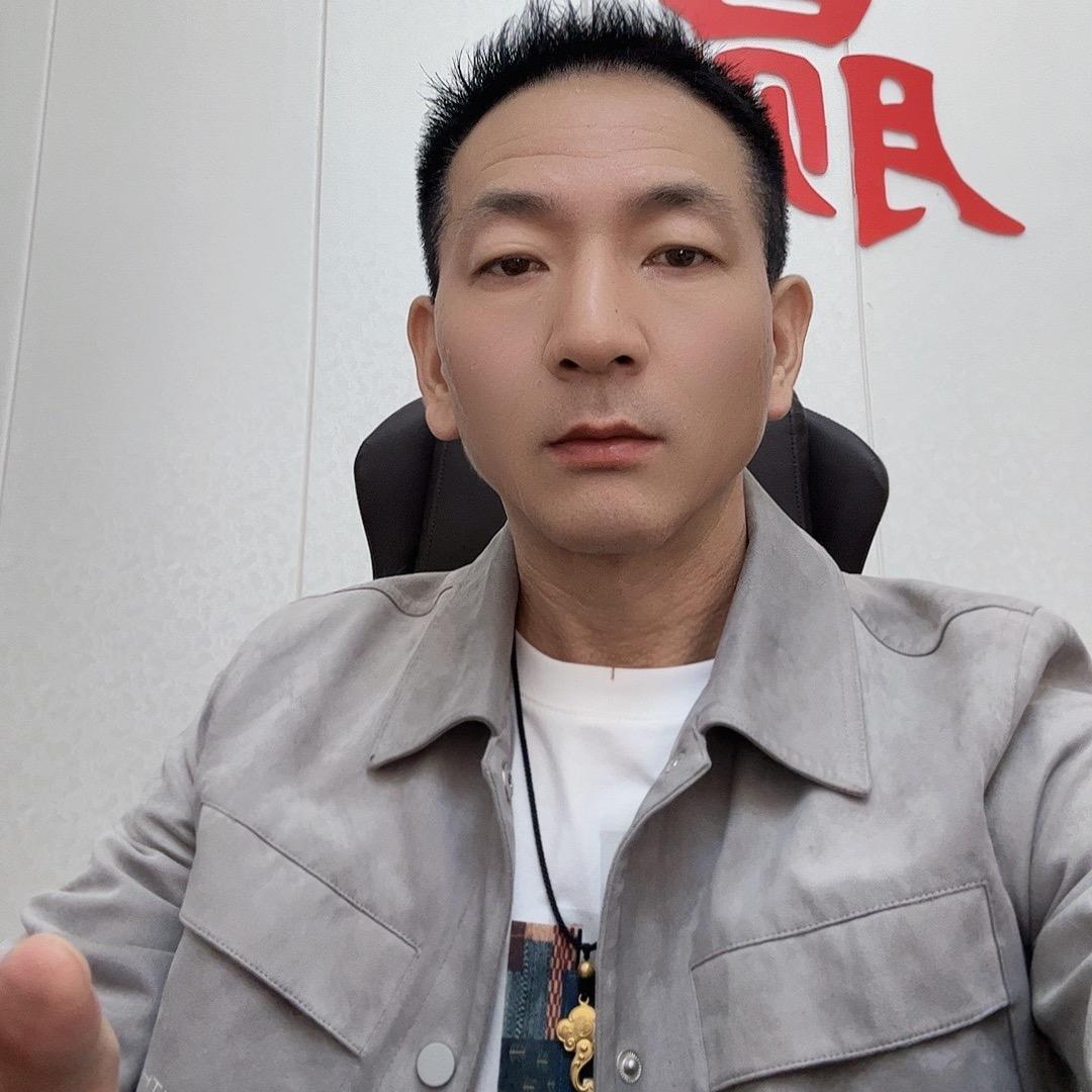 澧县 环球寄卖行. 熊老板