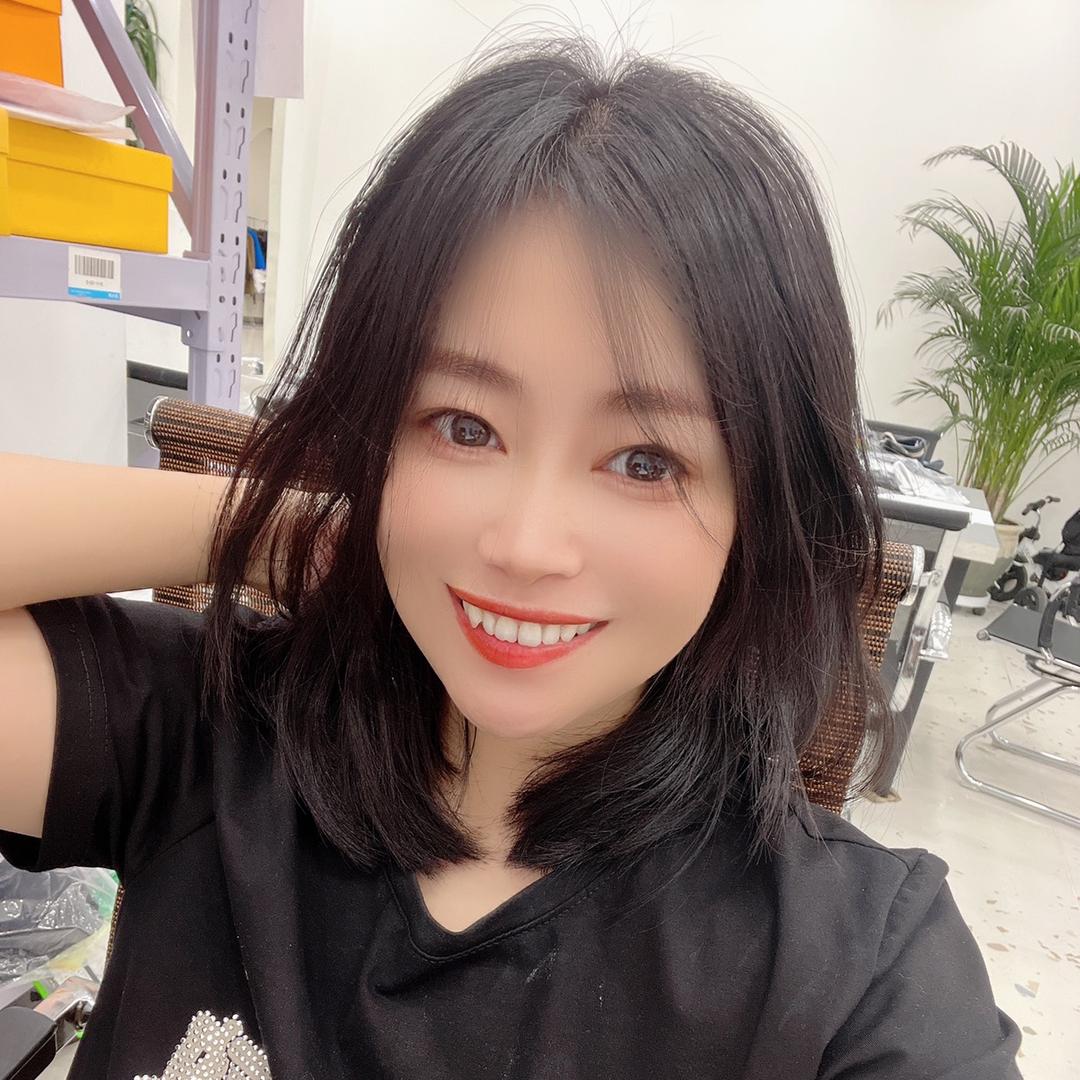 鞍山敏小铺服装批发