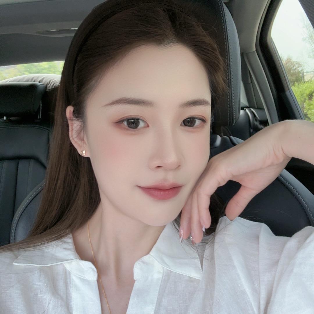 妍妍