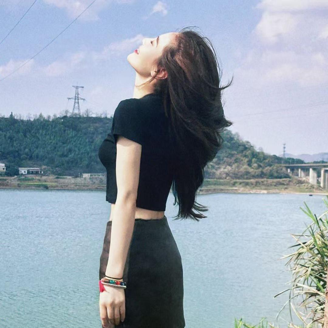 娇思哲女装旗舰店