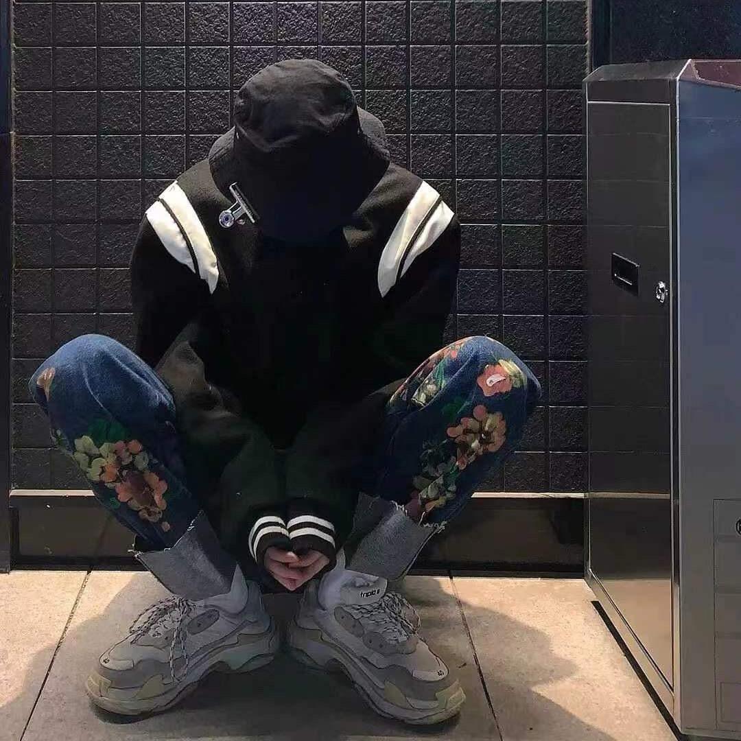 洛云