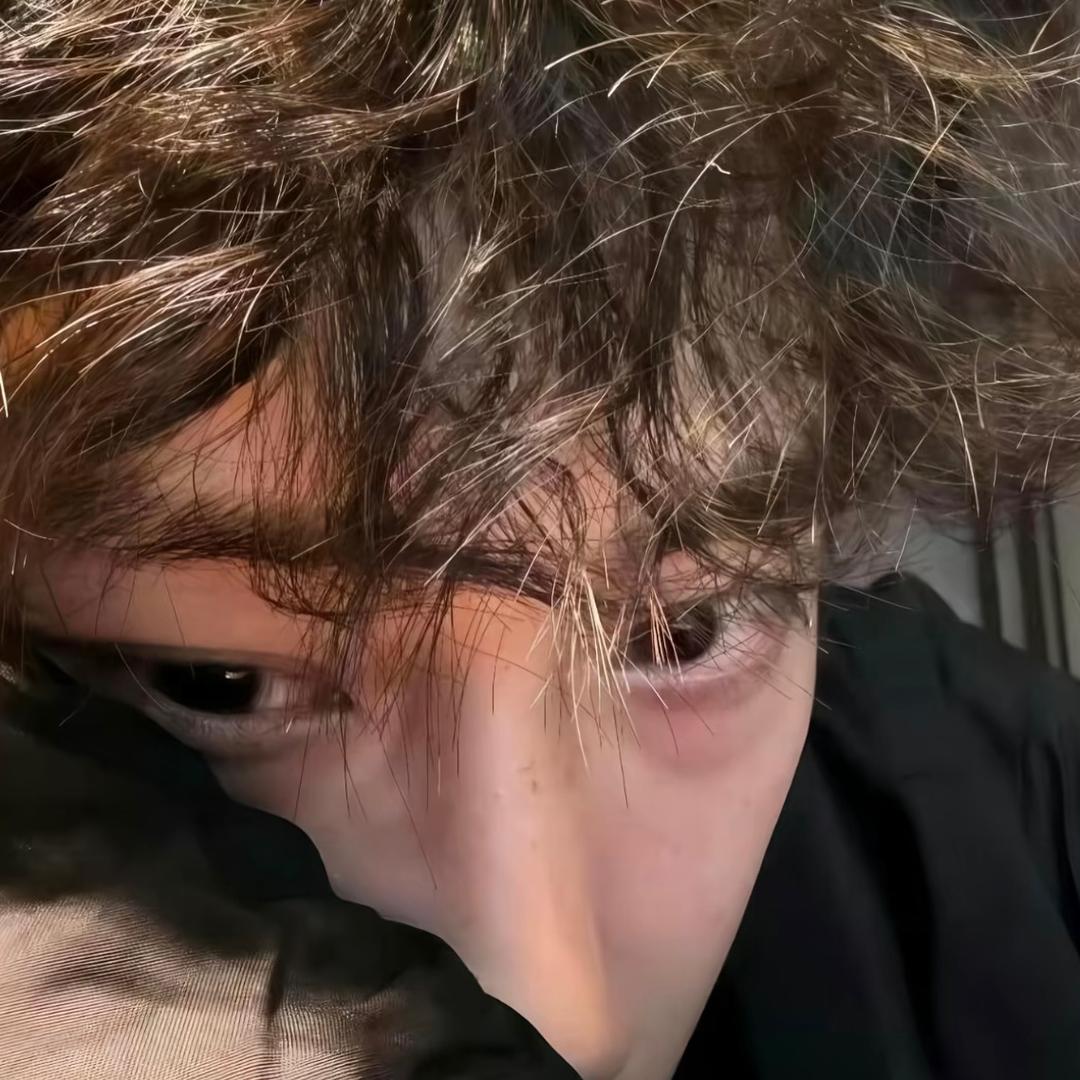 em0t10n