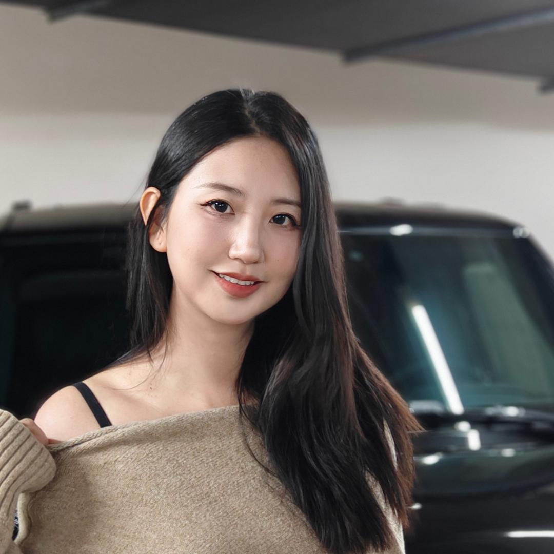 费嗷娜不爱笑