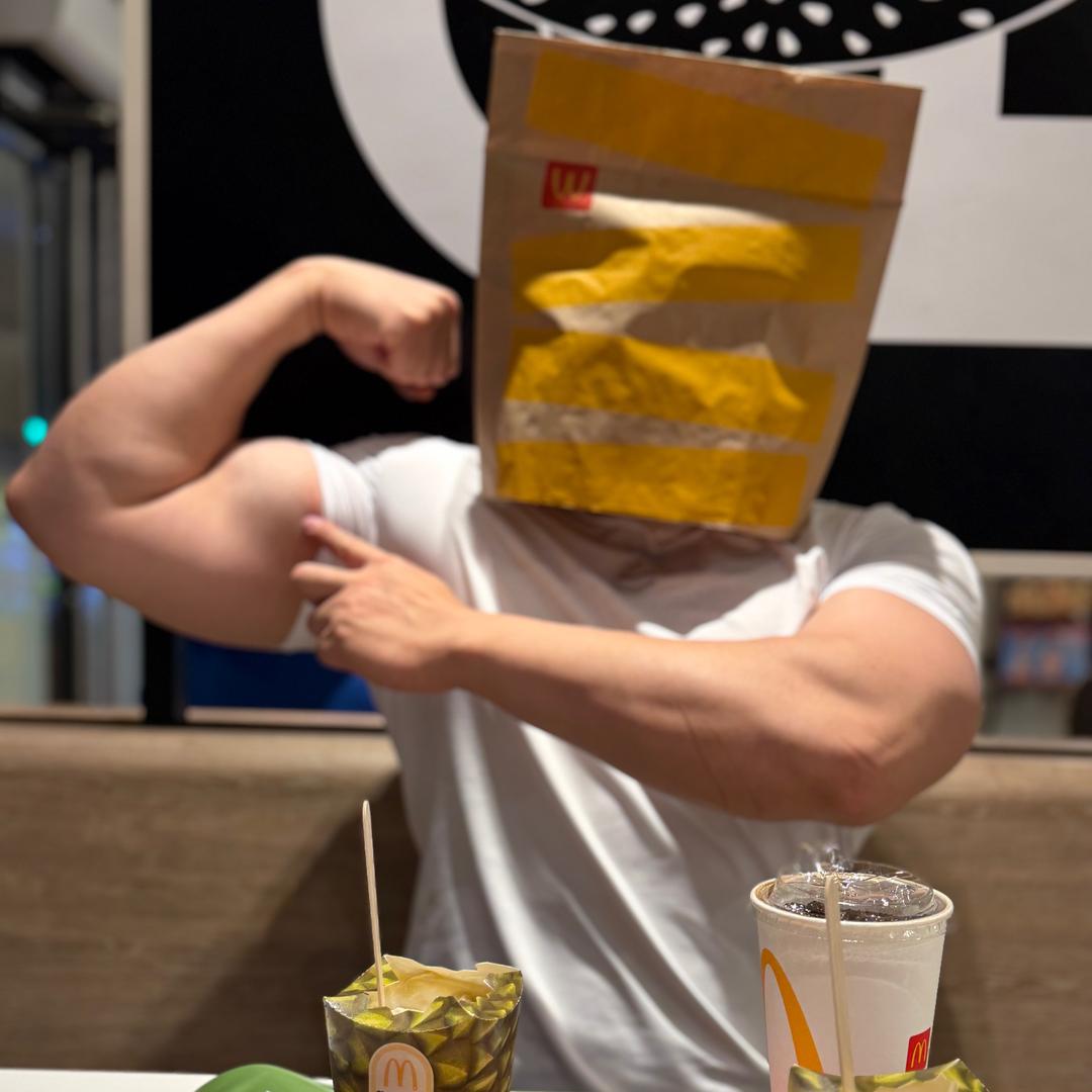 不会p图的大厚胸阿明