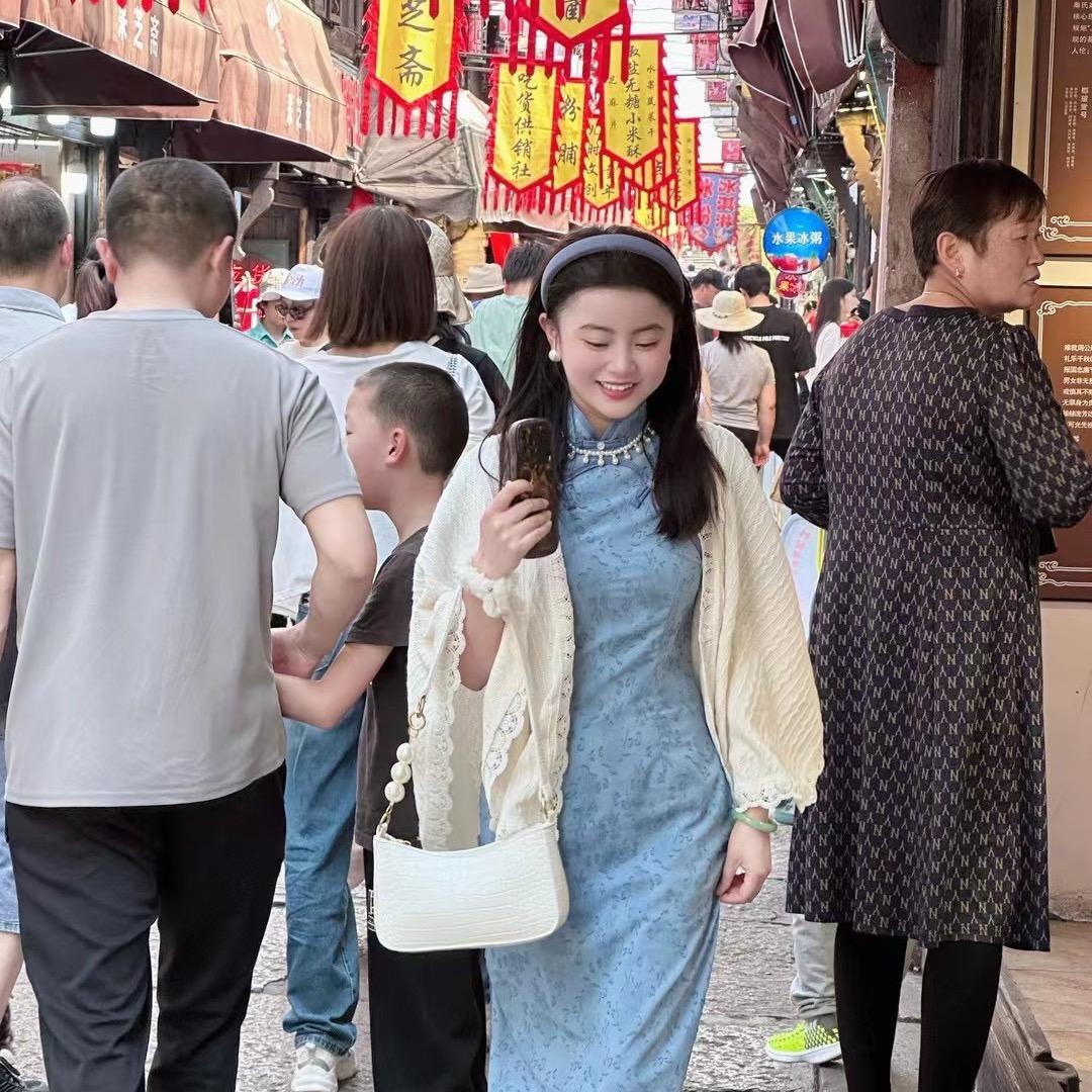 黄小九服装服务批发