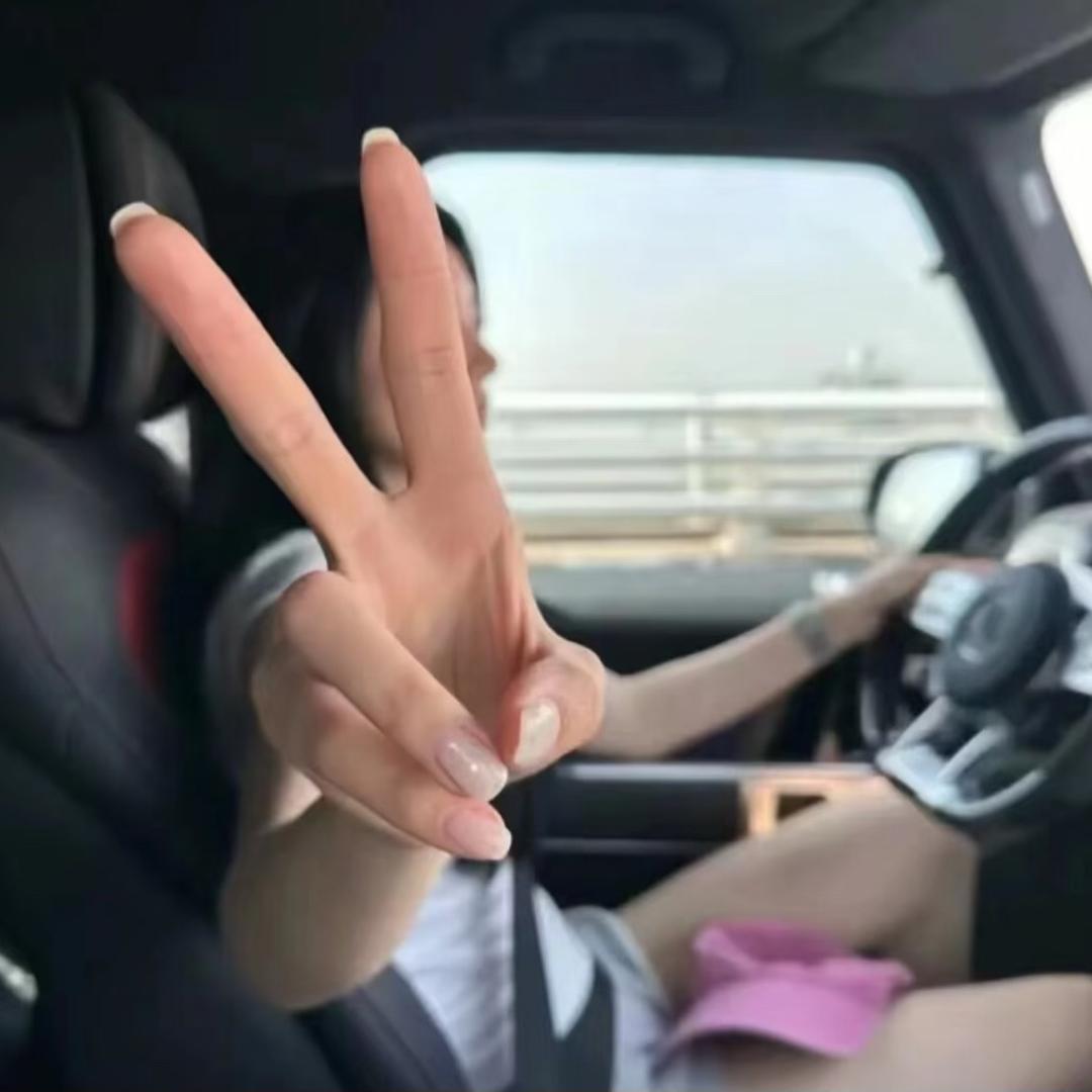 心碎的麻辣烫🍔