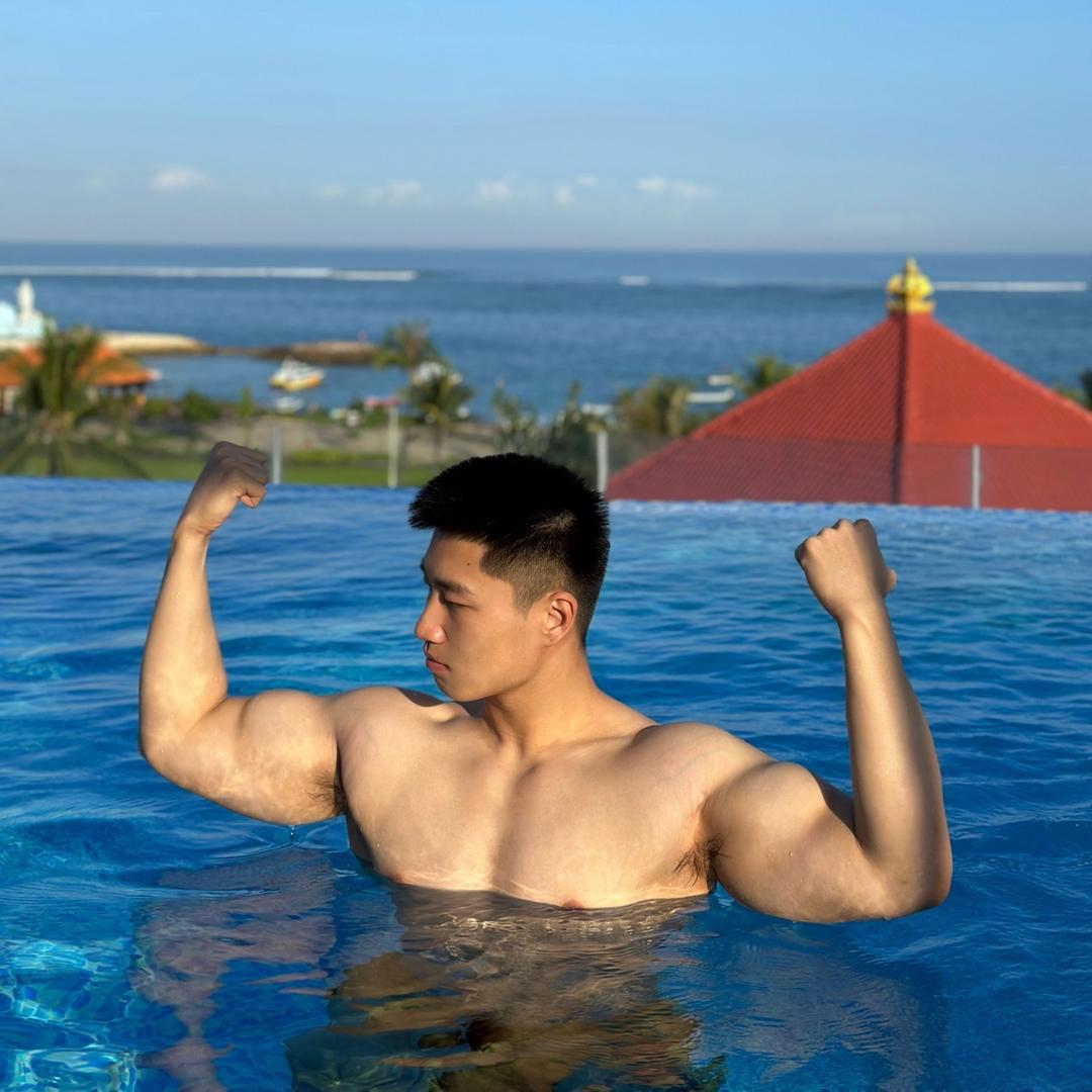 黑海同学