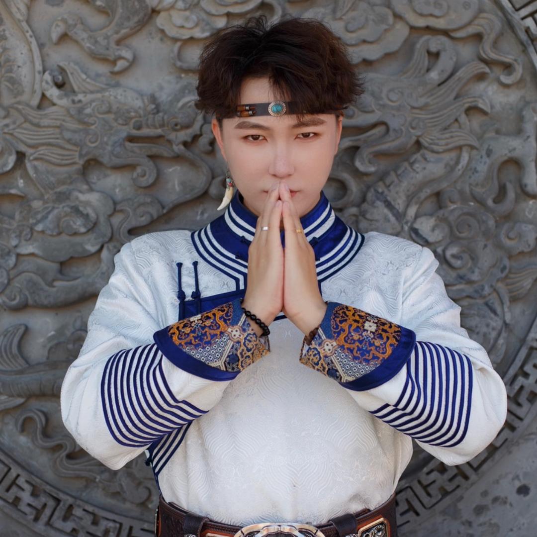 你的～昊🇨🇳²⁹⁹