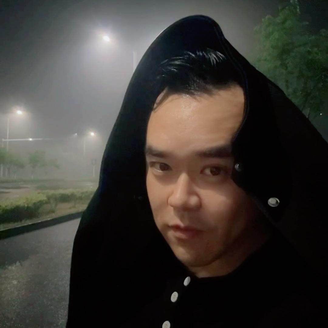 安静的海